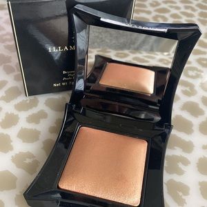 BRAND NEW: Illamasqua Beyond Powder Highlighter in Epic